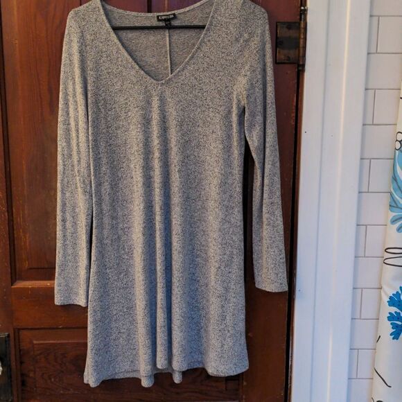 Express L/S V-nec Super Soft Heather Grey Knit Skater Sweater Dress Sz S - Picture 7 of 9